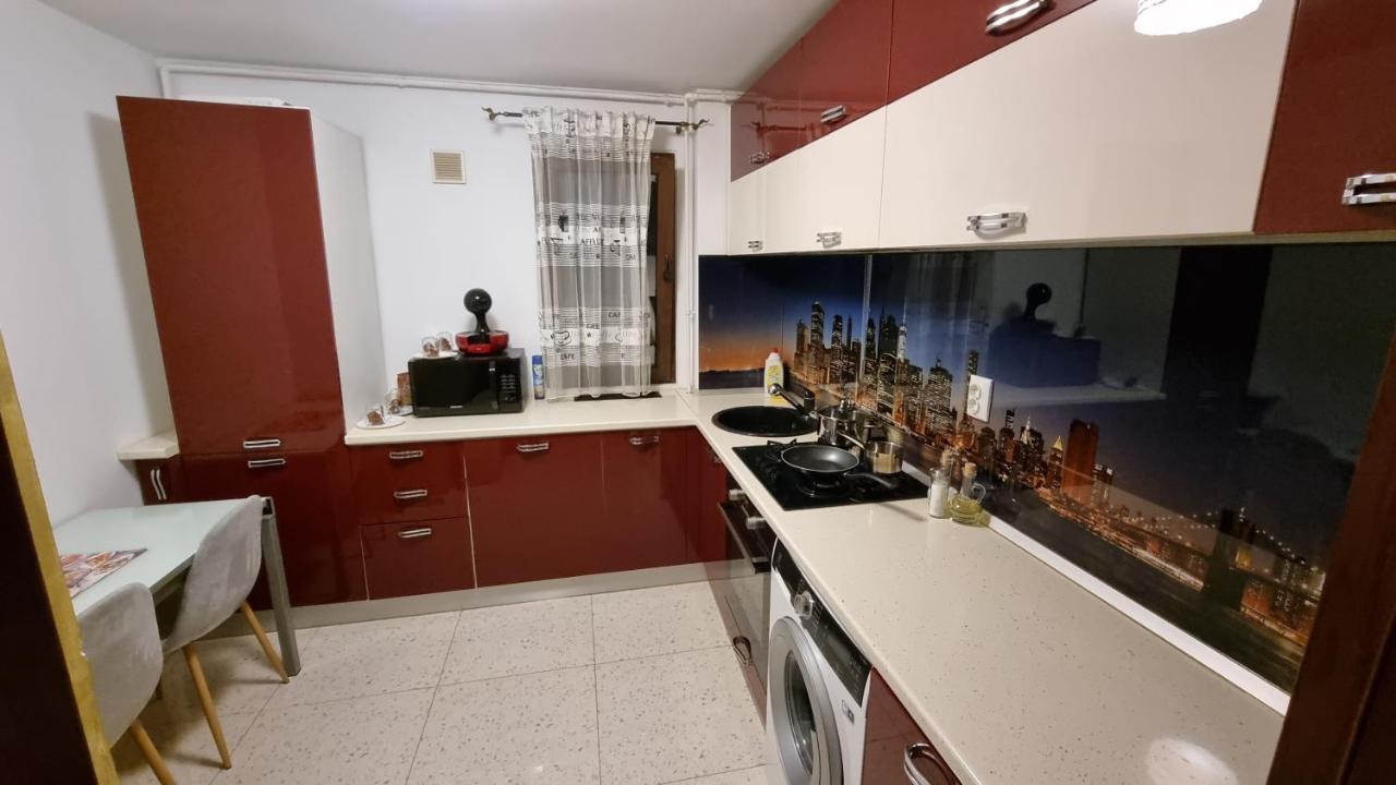 Stone Bridge Apartment Iasi Exterior foto
